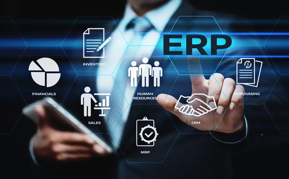 Infographics show the ERP Implementations with Effective Communication